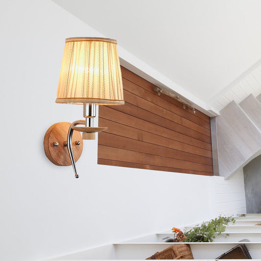 Frendorf | 1-Glühbirne Tapered Wandbefestigung Contemporary Weiß/Beige Stoff Wandleuchte für Korridor