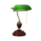 Traditioneller Stil Rollover Shade Banker Lampe 1 Licht Grün/Rot/Weiß Glas Banker Schreibtischlampe mit Zugkette für Schlafzimmer