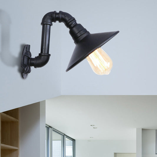 Frendorf | Landhuis Kegel Shade Wandlamp met Gebogen Pijp 1 Hoofd Metalen Wandlamp Verlichting in Zwarte Afwerking