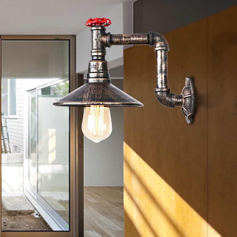 Frendorf | Eisen Wasserrohr Wandlampe mit Schirm Retro Vintage 1 Licht Balkon Wandleuchte Beleuchtung in gealtertem Bronze