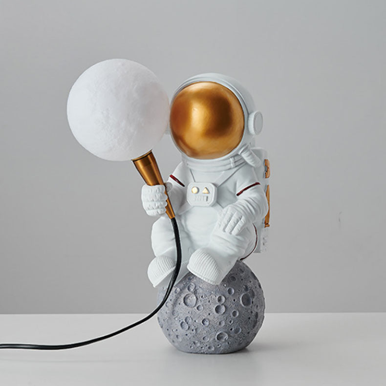 Frendorf | CosmoBuddy Astronaut Wandlampe | Kreatives Design | Resin & ABS | LED Schlafzimmerlicht