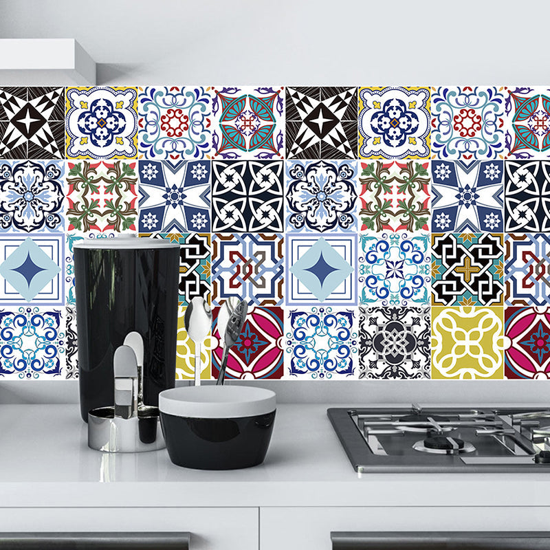 Frendorf | Blumen-Mosaik-Fliesen-Tapeten Boho-Chic Glatte Wandkunst in Blau-Lila, Abziehen und Aufkleben