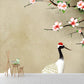 Frendorf | Lichtbraun chinesisch Tapetenmural mit ganzen Blumen und Rotkranich-Wandkunst für das Zuhause