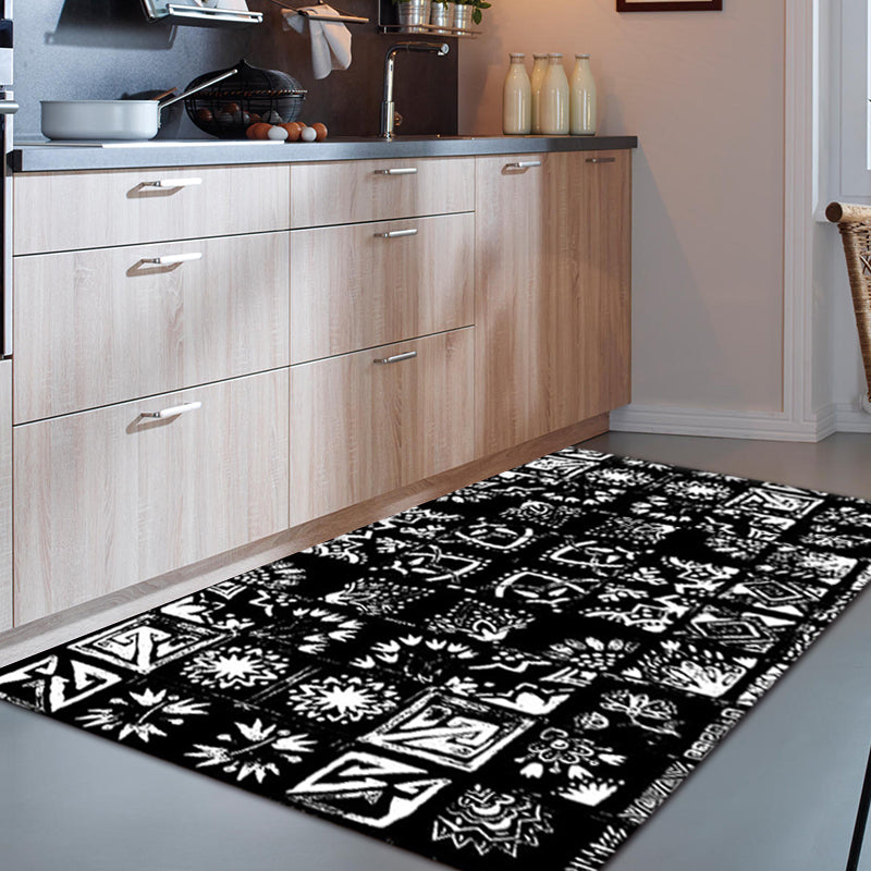 Frendorf | Orientalische Blumen Quadrat Muster Teppich in Weiß Marokkanischer Teppich Polyester Rutschfeste Rückseite Teppich für Schlafzimmer