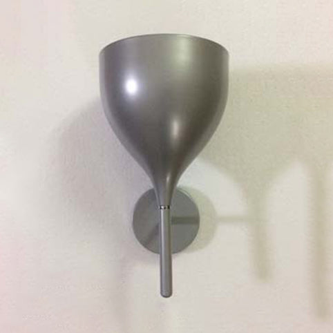 Frendorf | 1-Licht Wandleuchte mit Trichter-Schirm Metallic Modern Flur Wandbeleuchtung in Silber/Schwarz