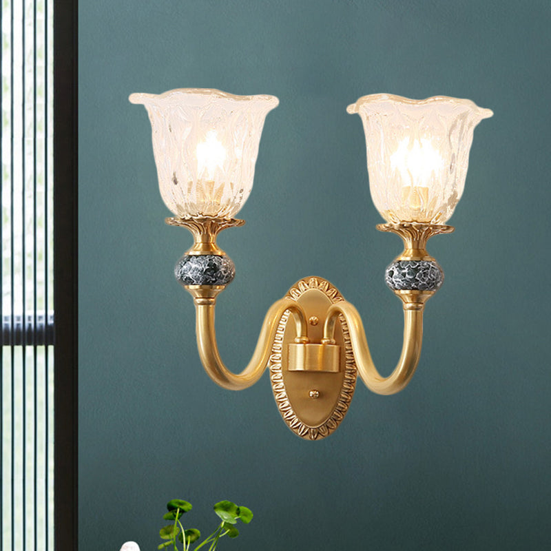 Frendorf | 1/2-Kopf Floral Wandmontage Lampe Klassischer Stil Messing Klar Geripptes Glas Wandleuchte mit Schwungarm