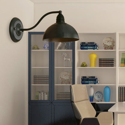 Frendorf | 1 Kopf Wand Sconce Retro Kuppelschirm Metall Sconce Lichtfixture mit gebogenem Arm in Schwarz