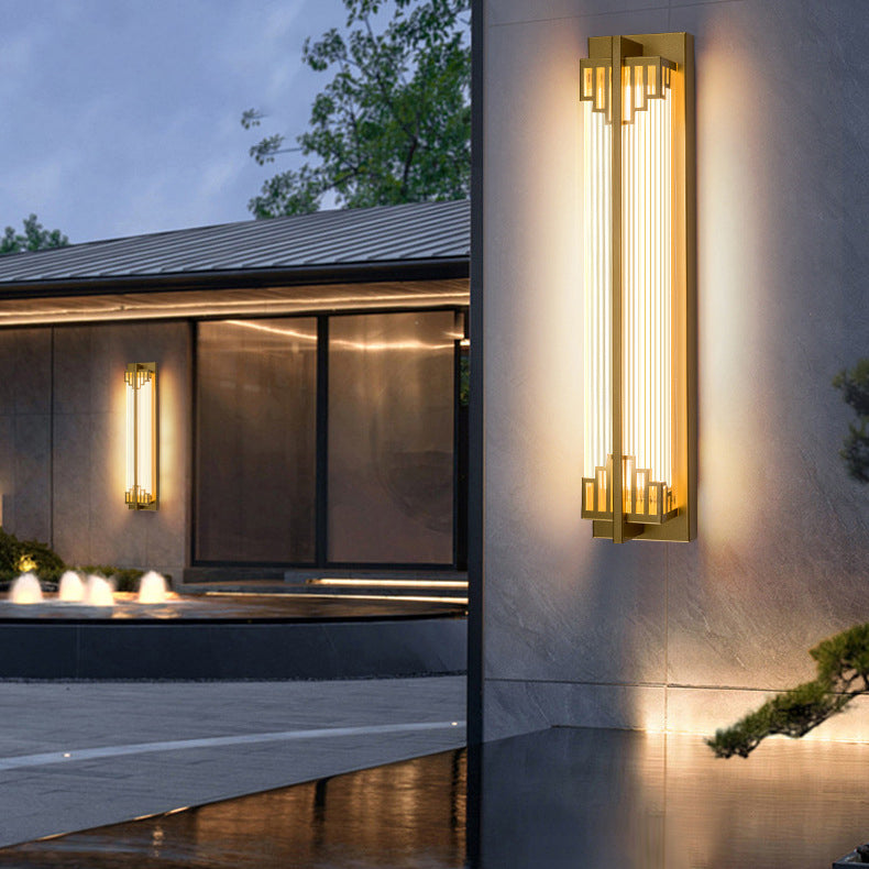 Traditionelle chinesische wasserdichte rechteckige Edelstahl-Glas-LED-Wandleuchte für den Außenbereich Terrasse
