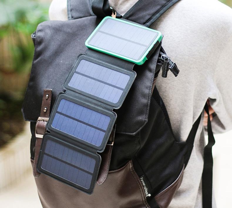 Frendorf | Energie aus Sonnenlicht gewinnen mit dem faltbaren Dual-USB 4-Panel Solar Power Bank & Ladegerät