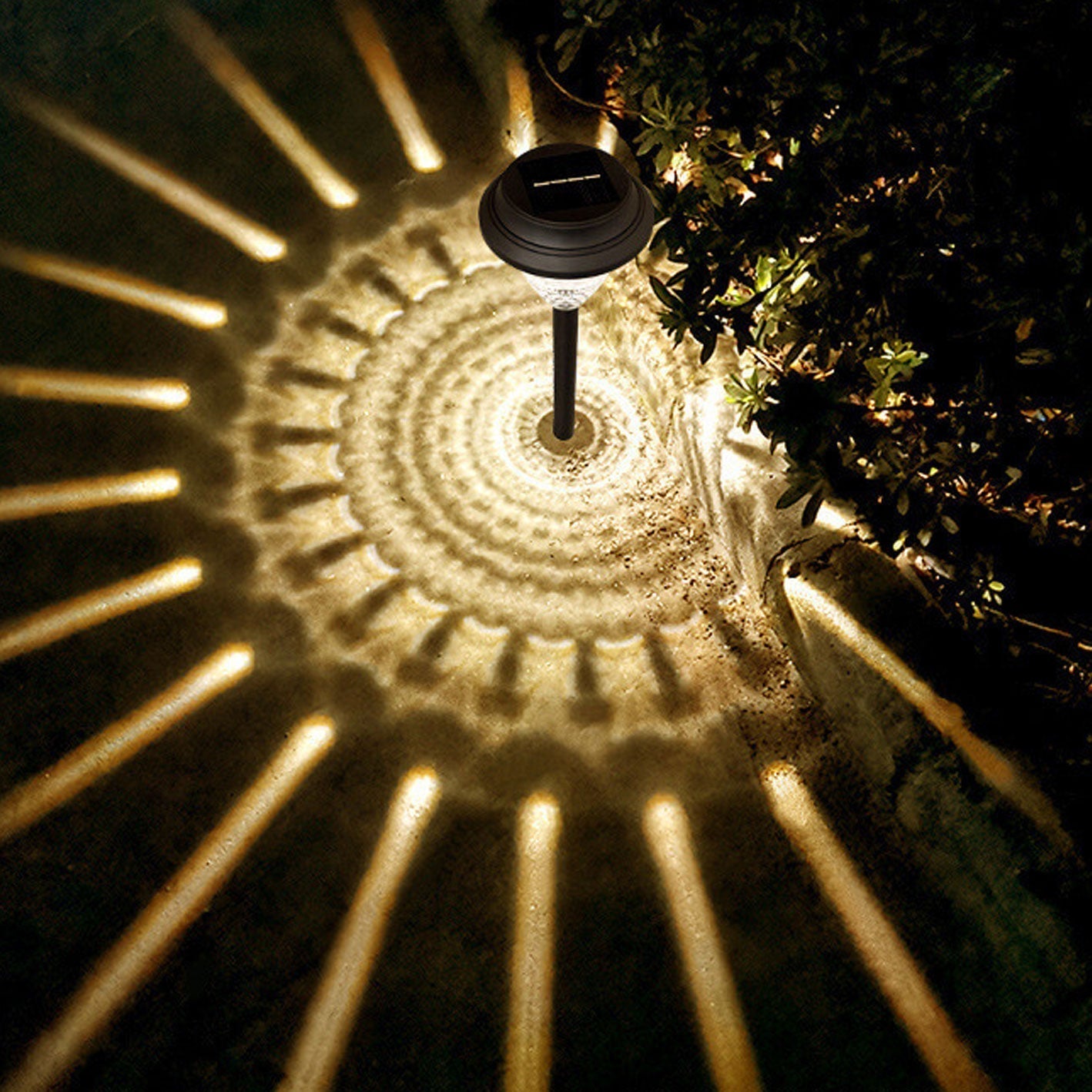 Solar wasserdicht kreisförmig divergente Licht Schatten Design LED Außen Garten Dekorationslicht