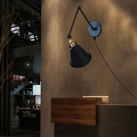Frendorf | Vintage Getaperde Wandlamp 1 Peertje Metallische Wandlamp Met Draaiarm in Zwart Voor Eetkamer