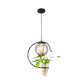 Industrielle Globe Metall Hängeleuchte 1 Leuchte Milchweiß/Rauchgrau Glas LED Pendelleuchte in Schwarz/Gold