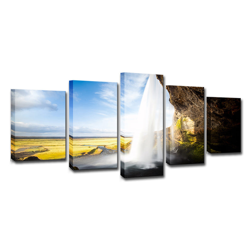 Frendorf | Lichtblauwe Landschap Muurdecoratie Waterval Uitzicht van Binnen Moderne Multi-Piece Canvas