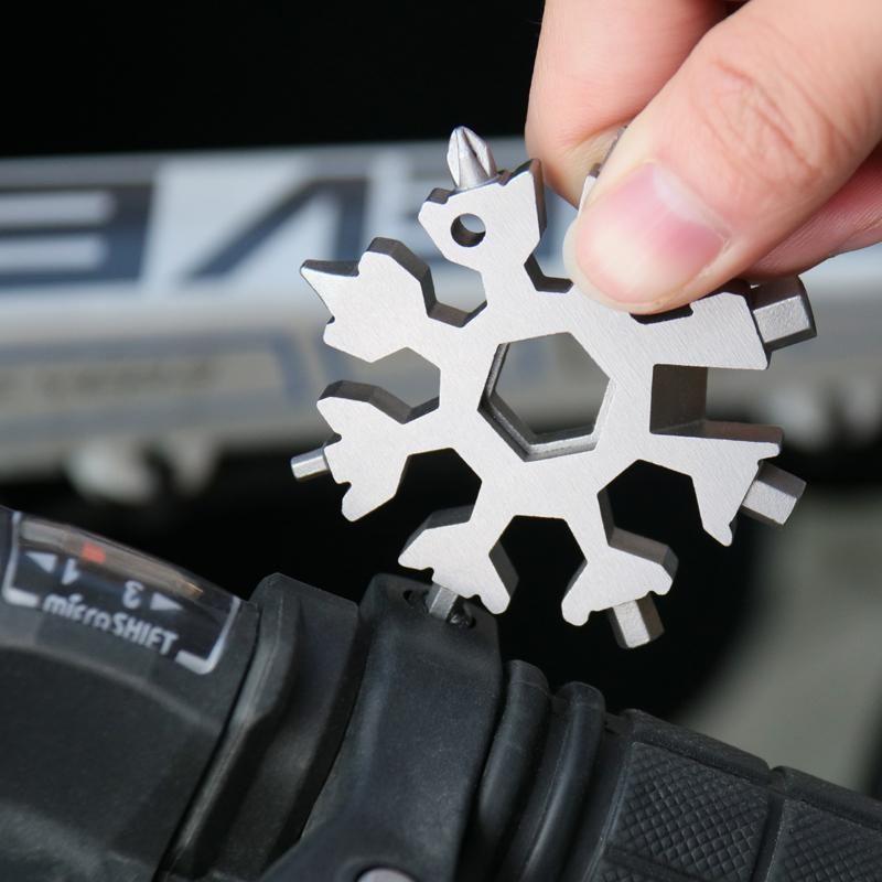 Frendorf | 18-in-1 Schneeflocken Multi-Tool