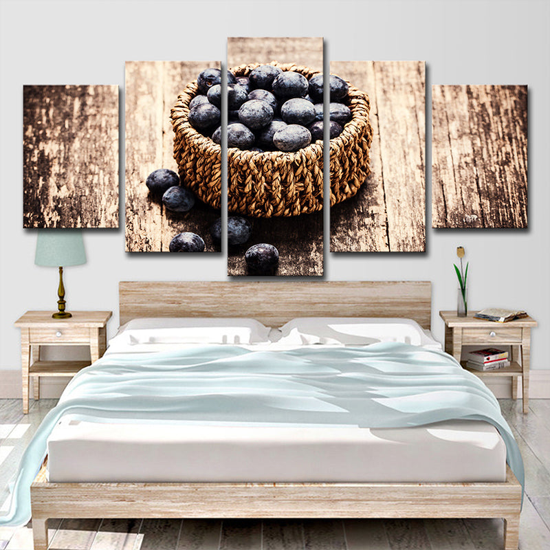 Frendorf | Fotografie Mand met Blauwe Bessen Canvas Kunst voor de Eetkamer, Bruin, Meerdere Stukken
