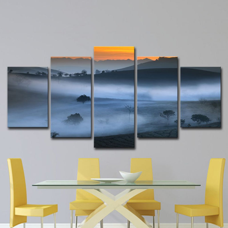 Frendorf | Blauwe Mistige Land Wanddecor Scenografie Modernisme Multi-Stuk Canvas Kunst voor Eetkamer