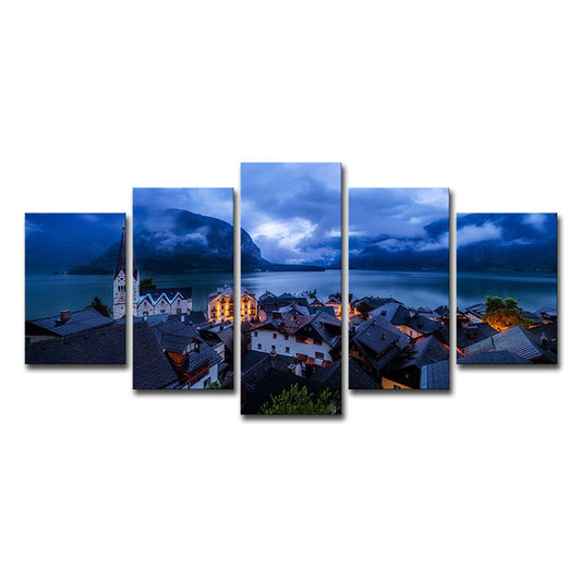 Frendorf | Blauer global inspirierter Leinwanddruck Hallstatt See Stadt Nachtlandschaft Wandkunst Dekor für Zuhause