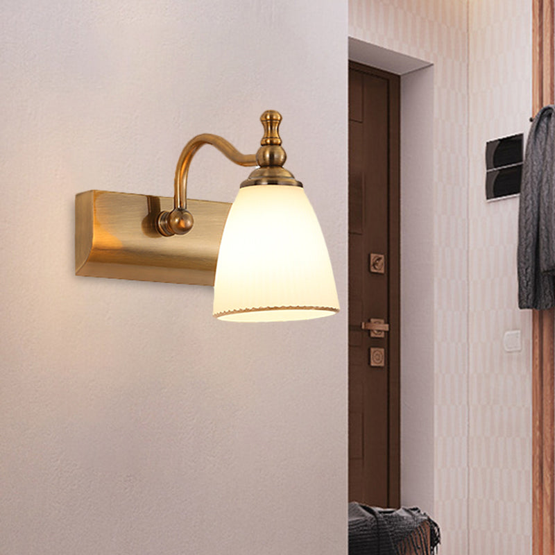 Frendorf | 1/2-Birnen Wandmontage Lampe Cottage Glockenform Frosted Glass Vanity Light Fixture in Messing