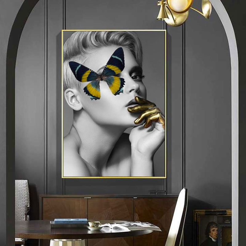Frendorf | Glam Wandkunst Grau-Gelb Frau mit Schmetterling über dem Auge Leinwand für Mädchen Schlafzimmer