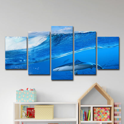 Frendorf | Moderne Onderwaterwereld Kunstprint Blauwe School Haaien Gewikkelde Canvas voor Slaapkamer