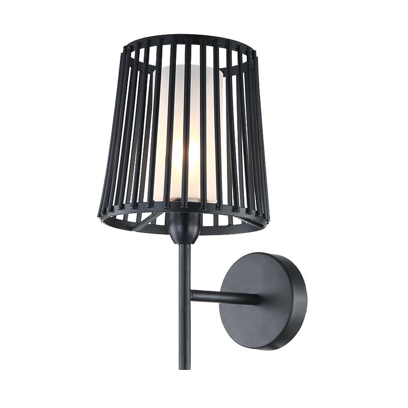 Frendorf | Einfache Lichtwandlampe Bauernhaus Kegelrahmen Metallische Wandleuchte mit zylindrischem Opalglas-Schirm in Schwarz