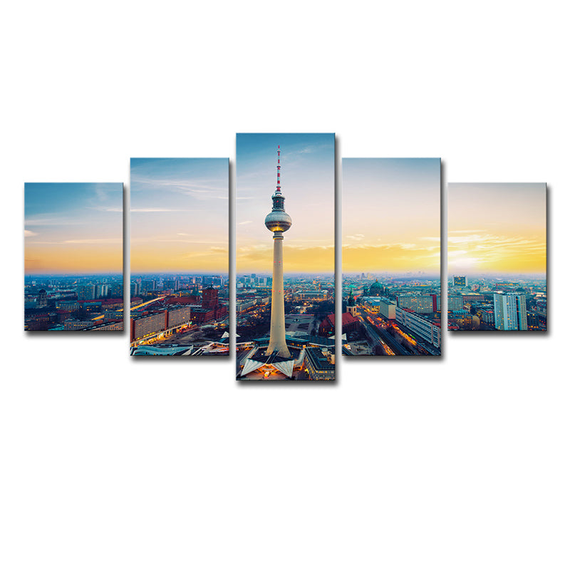 Frendorf | Gelbes Sundown Stadtbild Leinwandkunst Berlin Fernsehturm Global Inspiriert Mehrteilig Wanddekoration