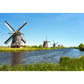 Vollformatfotografie Moderne Wandtapete mit Windmühle und Grasland in Grün