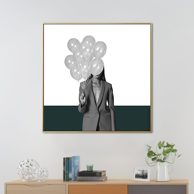 Frendorf | Graue Mode Dame Quadrat Leinwand Wand Kunst Druck für Gästezimmer, Mehrere Größenoptionen