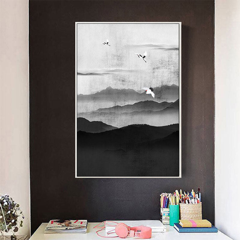 Frendorf | Cloudy Mountain View Canvas Art Asiatische Texturierte Wanddekoration in Schwarz für Wohnzimmer
