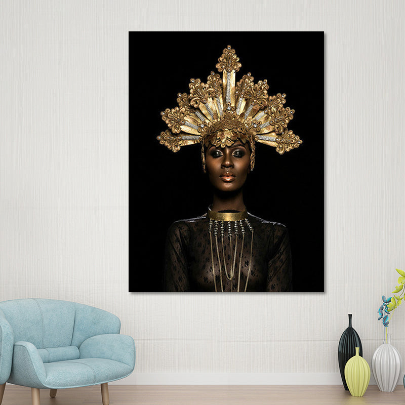 Frendorf | Fashion Crowned African Woman Art Print Glam Canvas Wall Decoration in Gold and Black