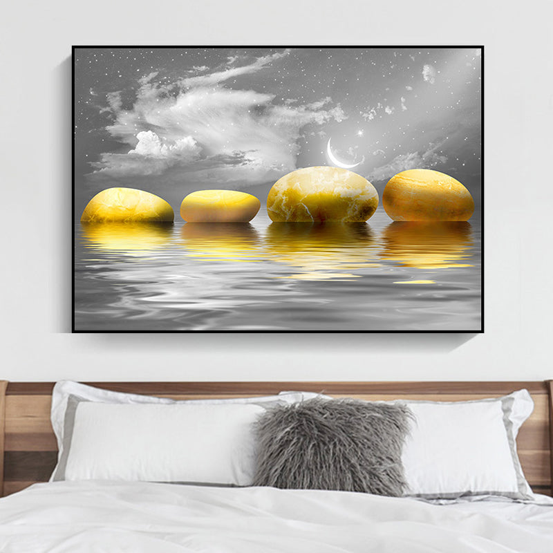 Frendorf | Big Pebbles Wandkunstdruck Glam Magische Nacht Meerlandschaft Leinwand in Gold für Schlafzimmer