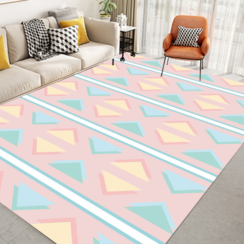 Frendorf | Zeitgenössischer moderner Teppich im pinken Dreiecksmuster Teppich Polyester fleckenresistenter Teppich für Wohnkultur