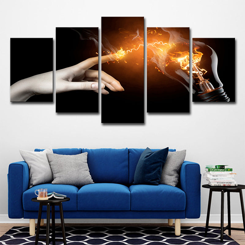 Hand und Glühbirne Leinwand Moderne Kreative Magie Wandkunst in Gelb auf Schwarz
