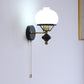 Frendorf | GeoLuxe Französische Geometrische Wandlampe | Eisen & Glas | 1-Licht Design für Wohnzimmer