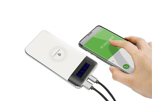 Frendorf | 2-in-1 USB & Type-C Wireless-Ladepad & Powerbank mit digitaler Anzeige