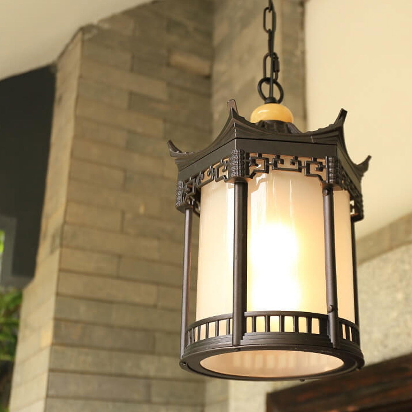 Frendorf | HexaLantern Outdoor LED Hängeleuchte | Wasserdichte Retro-Laterne | Chinesisches Sechseck-Design