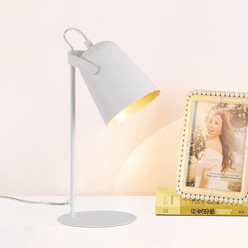 Frendorf | GlowShade - Verstellbare Macaron Metallic Schreibtischlampe
