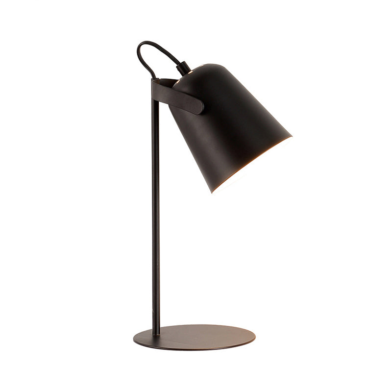 Verstellbare Barre Schatten Schreibtischlampe Macaron Stil Metallic 1 Licht Schlafzimmer Stehende Schreibtischlampe in Schwarz/Grau