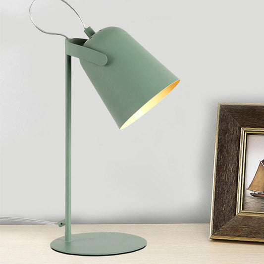 Verstellbare Barre Schatten Schreibtischlampe Macaron Stil Metallic 1 Licht Schlafzimmer Stehende Schreibtischlampe in Schwarz/Grau