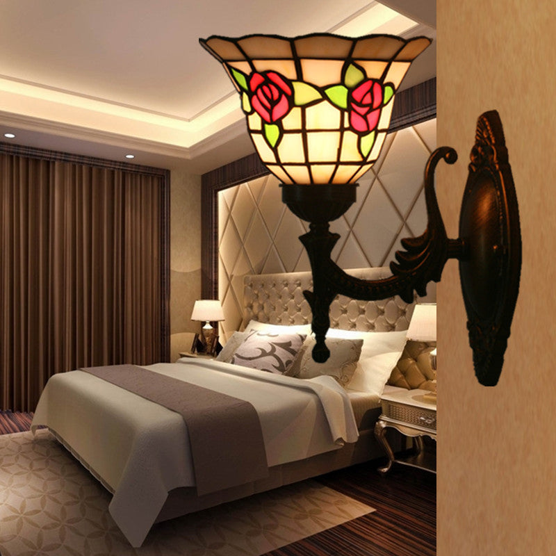 Frendorf | Flared Wandlamp Sconces 1 Bulb Geëtst Glas Tiffany Stijl Wand Gemonteerde Lamp in Rood/Roze/Blauw met Bloemmotief