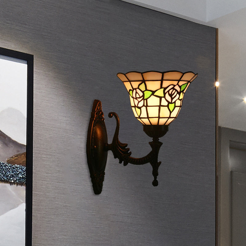 Frendorf | Flared Wandlamp Sconces 1 Bulb Geëtst Glas Tiffany Stijl Wand Gemonteerde Lamp in Rood/Roze/Blauw met Bloemmotief