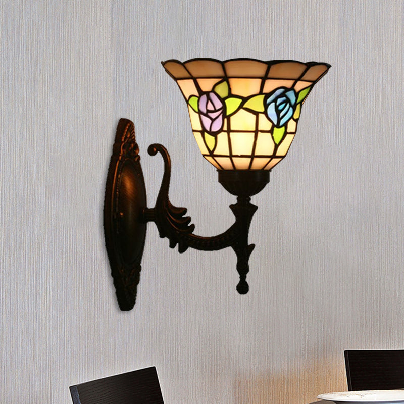 Frendorf | Flared Wandlamp Sconces 1 Bulb Geëtst Glas Tiffany Stijl Wand Gemonteerde Lamp in Rood/Roze/Blauw met Bloemmotief