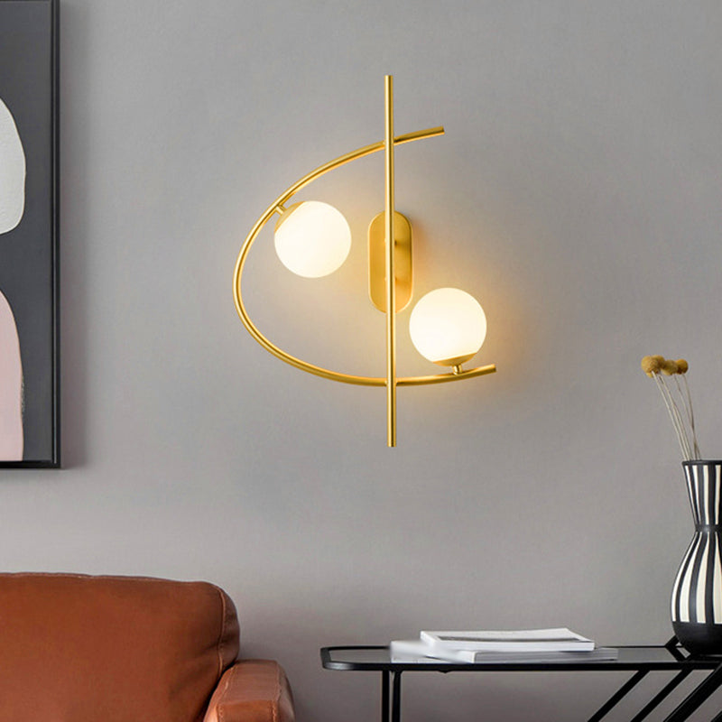 Frendorf | Milchglas Ball LED Wandbeleuchtung Postmodernistische 2-Lampen Messing Wandlampe für das Wohnzimmer
