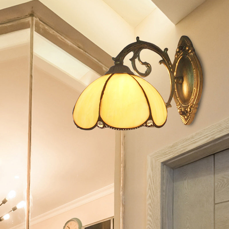 Frendorf | Florale Wandleuchte Buntglas 1 Licht Tiffany Stil Wandlampe in Blau/Beige für Schlafzimmer