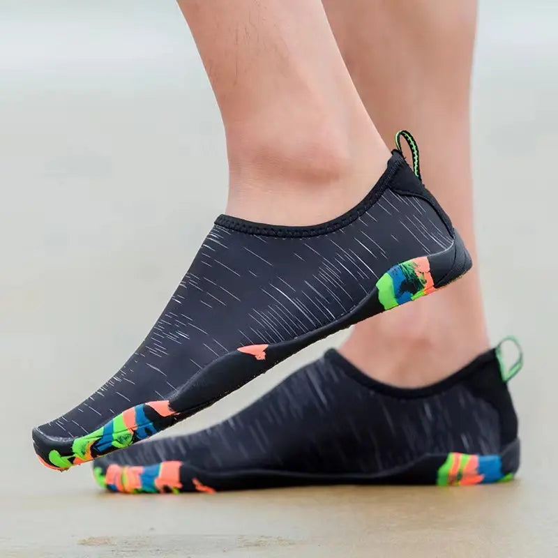 Frendorf | Herren Wasserschuhe mit rutschfester Sohle, ideal für Strandaktivitäten