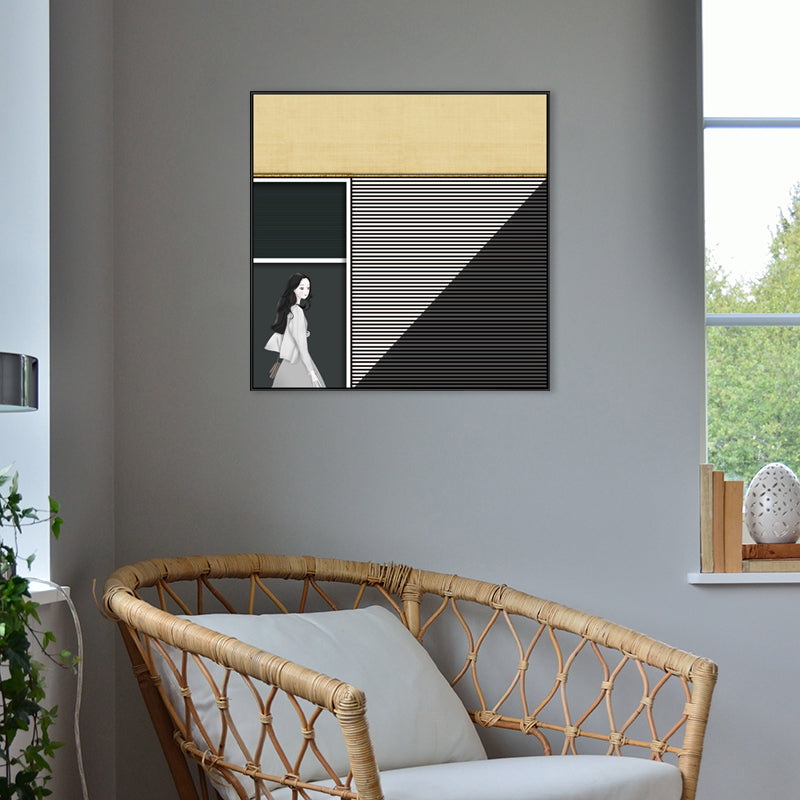 Frendorf | Walking Young Girl Wanddekor in Schwarz zeitgenössischem Stil Leinwand für das Wohnzimmer