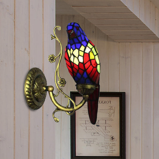 Frendorf | Rustiek Vintage Rode/Blauwe Papegaai Wandlamp Gehard Glas 1 Lichts Wandarmatuur Verlichting in Messing