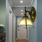Frendorf | Tiffany Pyramide Wandlamp Gestraald Glas 1 Licht Wandverlichting in Groen/Blauw/Geel voor Slaapkamer