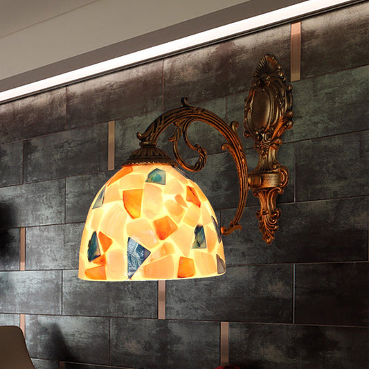 Frendorf | 1 Licht Wandleuchte mit Beige/Weiß-Grau/Gelb-Blau Schirm Tiffany Mosaik Muschel Wandleuchte aus Messing für das Schlafzimmer