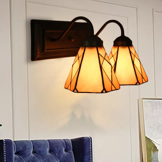 Frendorf | Cone Beige Glas Wandleuchte Tiffany 2 Köpfe Schwarz Wandmontierte Leuchte für Wohnzimmer